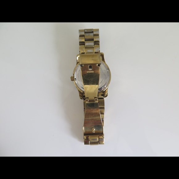 Michael Kors Jet Set Watch - Picture 5 of 6